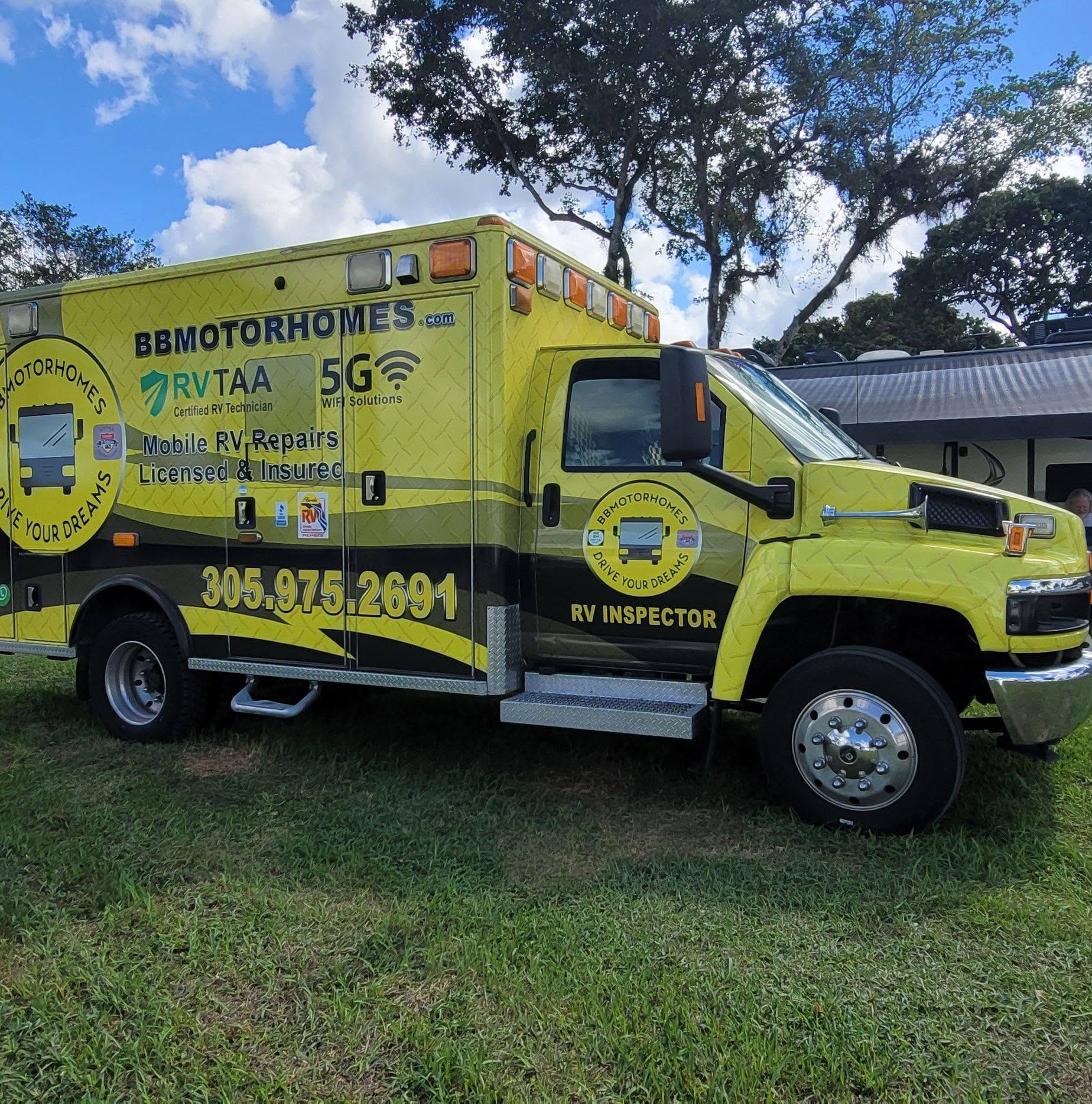 BB Motorhomes yellow and black mobile RV service vehicle